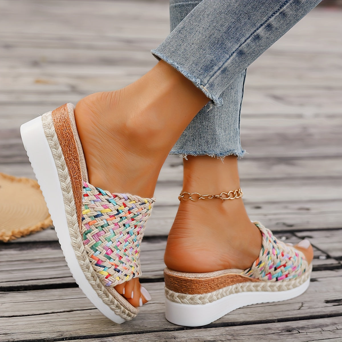 Women's Flat Sandals