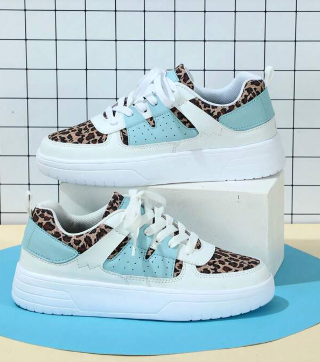 Women's Comfort Sneakers Sporty Design