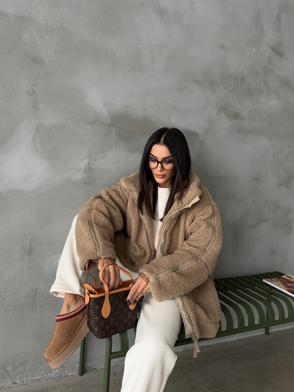 Soft Oversized Sherpa Fleece Jacket For Cold Weather