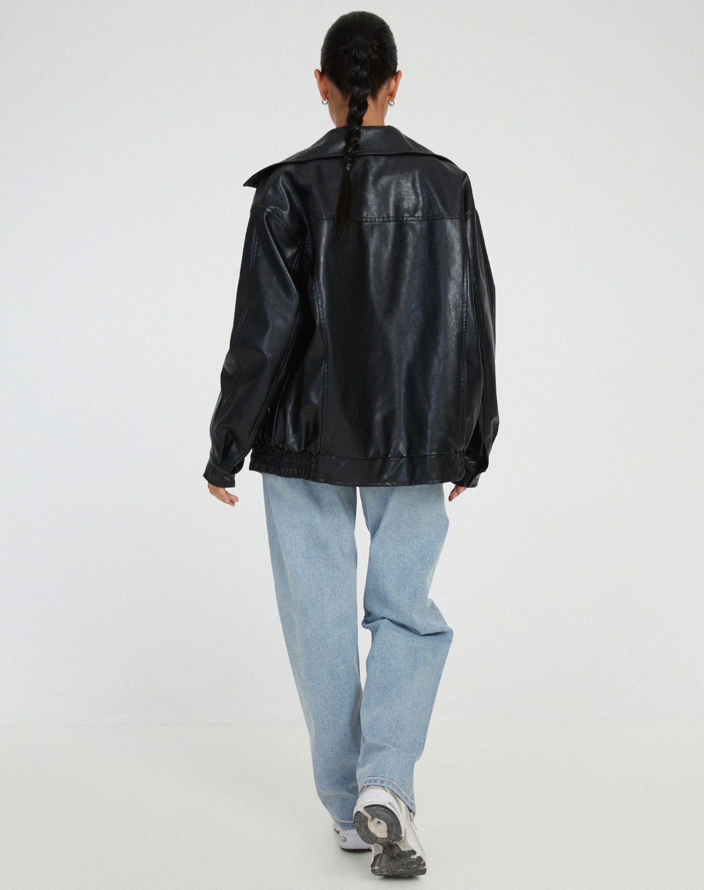 Women's Leather Zip-Up Jacket Relaxed Fit High Collar Black