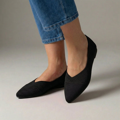 Women's Pointed Toe Knit Slip-On Flats Textured Vamp - Vonnera