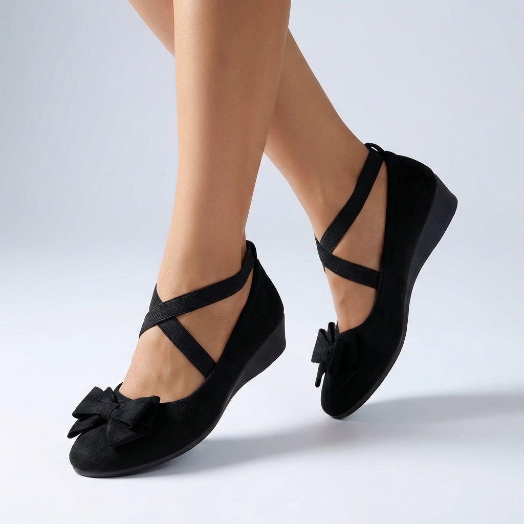 Women's Fitted Wedge Loafers Bow Detail - Vonnera