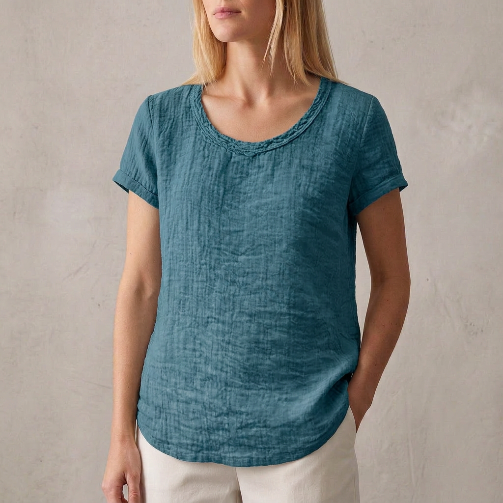 Relaxed Fit T-Shirt Cuffed Sleeves Rounded Hem