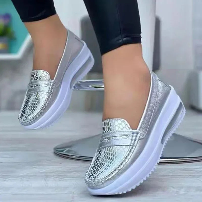 Women's Slip-On Shoes Breathable Casual Comfortable - Vonnera