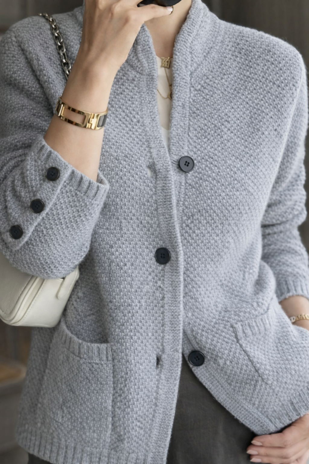 Elegant Women's Cardigan With Buttons
