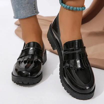 Women's Black Chunky Loafers Fringe Detail - Vonnera