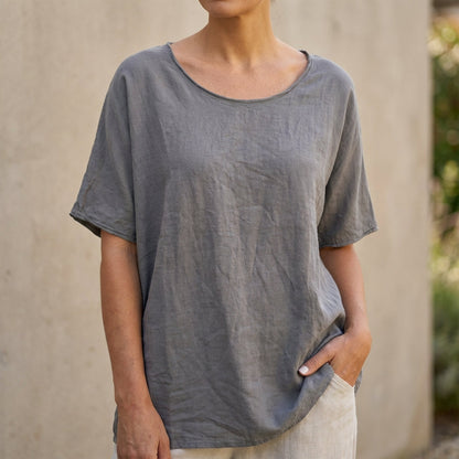 Relaxed Fit Scoop Neck T-Shirt Curved Hem - Vonnera