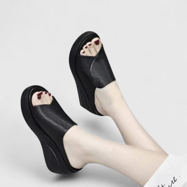 Women's Open-Toe Slip-On Platform Sandals - Vonnera