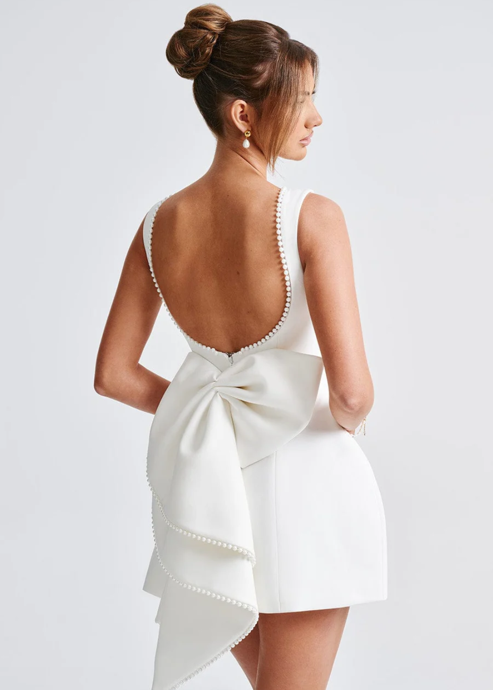 Women's Pearl Mini Dress Chic Design - Vonnera