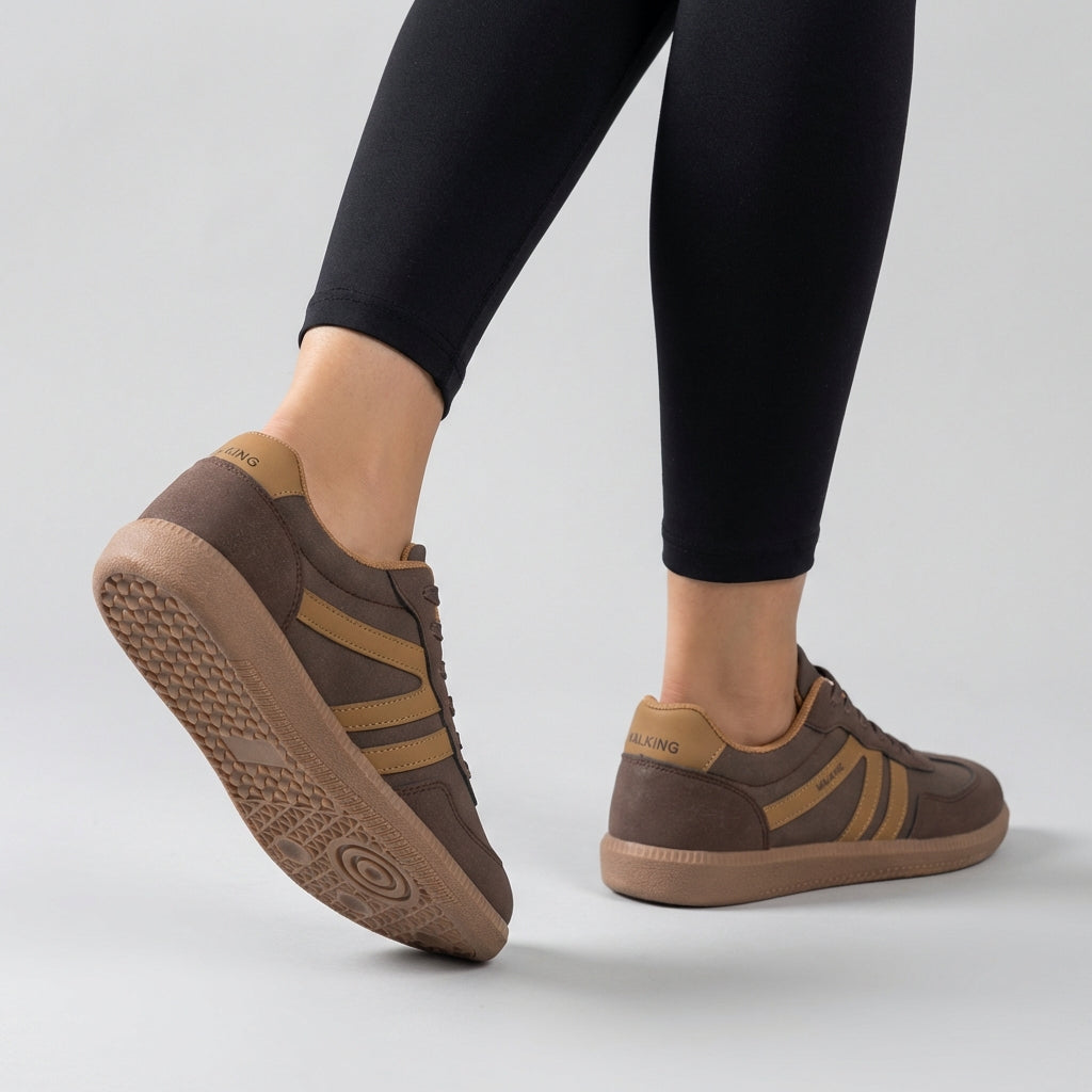Lace Up Sneakers Textured Sole Contrast Stripes