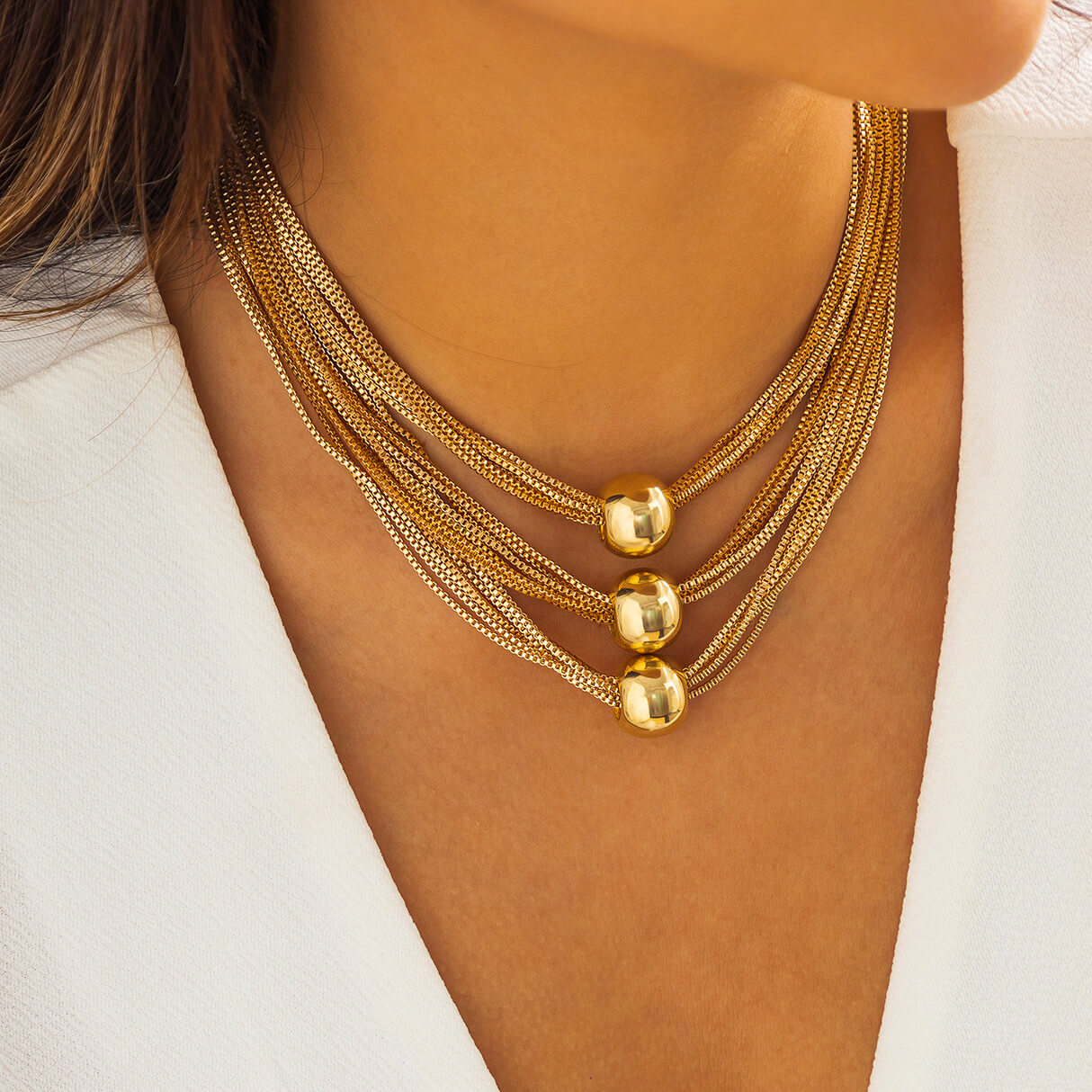 Aria Elegant Sphere Necklace