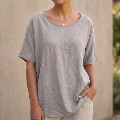 Relaxed Fit Scoop Neck T-Shirt Curved Hem
