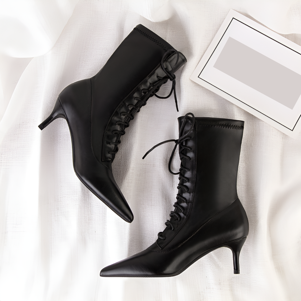 Women's Leather Boots Elegant Style - Vonnera