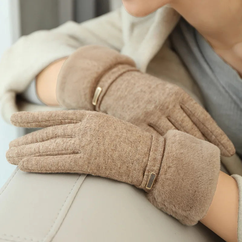 Women's Snug Fit Gloves Fleece Cuff Buckle