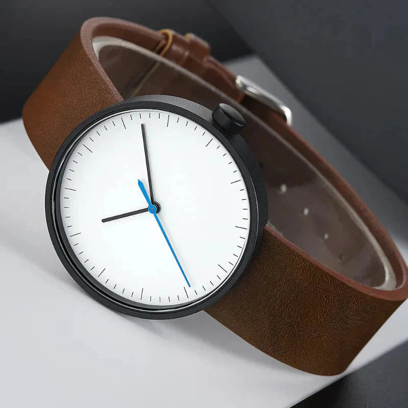 Men's Round Wristwatch Minimalist Timeless Design - Vonnera