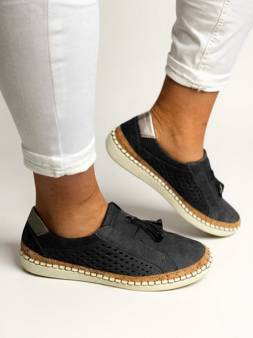 Women's Slip-On Shoes - Vonnera