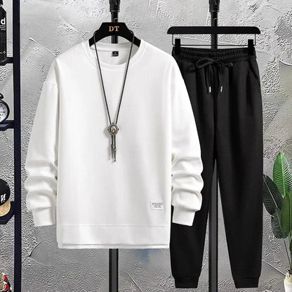 Men's Relaxed Fit Tracksuit - Vonnera
