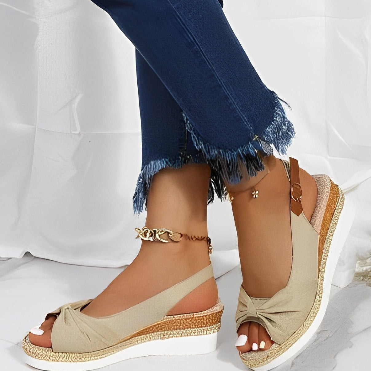Women's Espadrille Wedge Sandals Canvas Natural - Vonnera