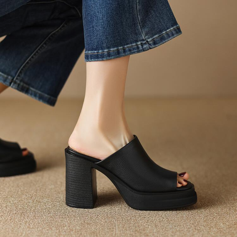 Bianca Women's Platform Flat Sandals
