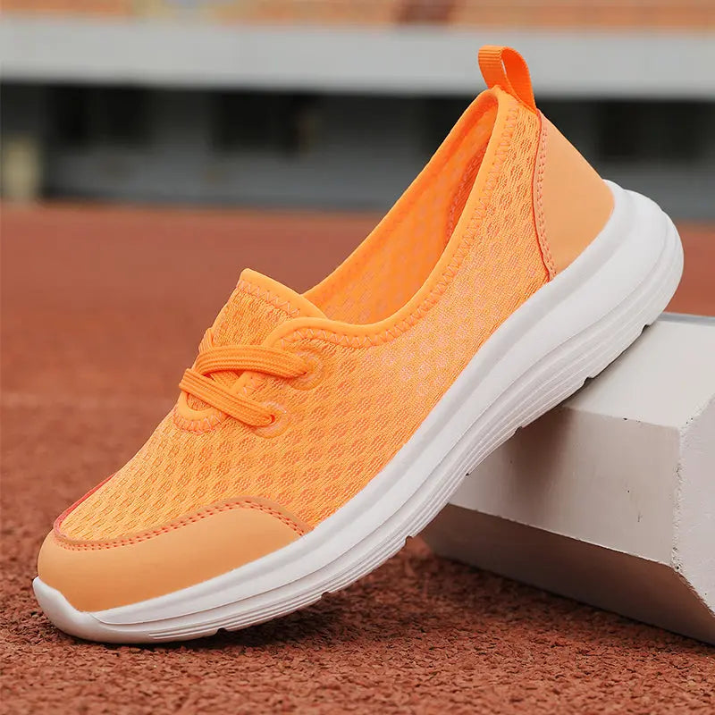 Women's Lightweight Walking Shoes Slip-On Comfortable - Vonnera