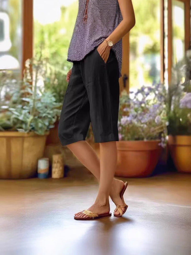 Women's Pull-On Knee Length Shorts
