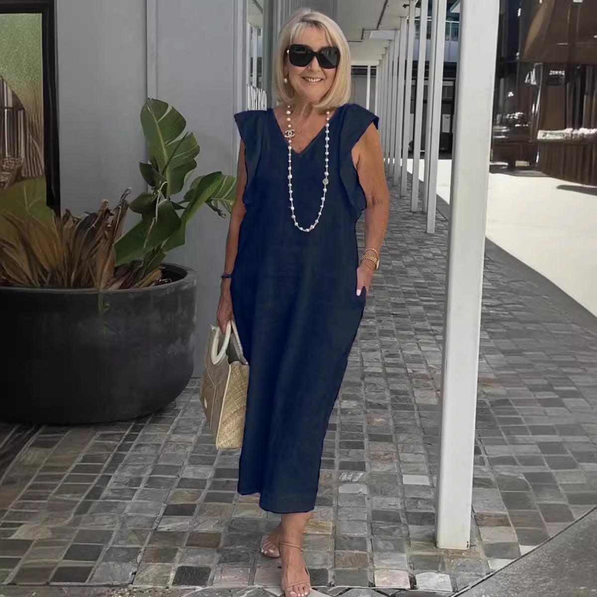 Women's Sleeveless Summer Dress