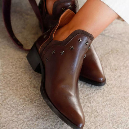 Women's Pointed Toe Slip-On Boots - Vonnera
