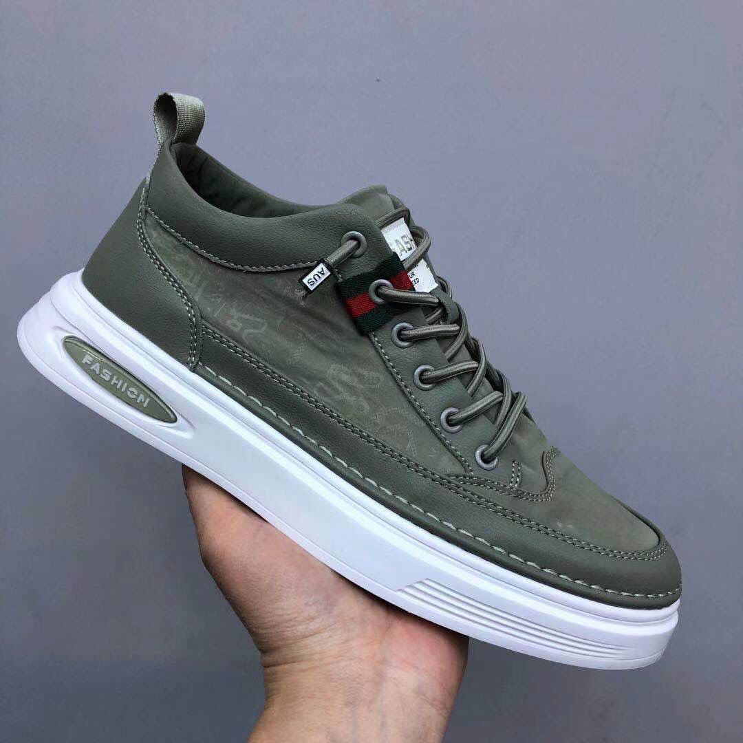 Men's Low- Sneakers Lace-Up Non-Slip Sole Comfortable