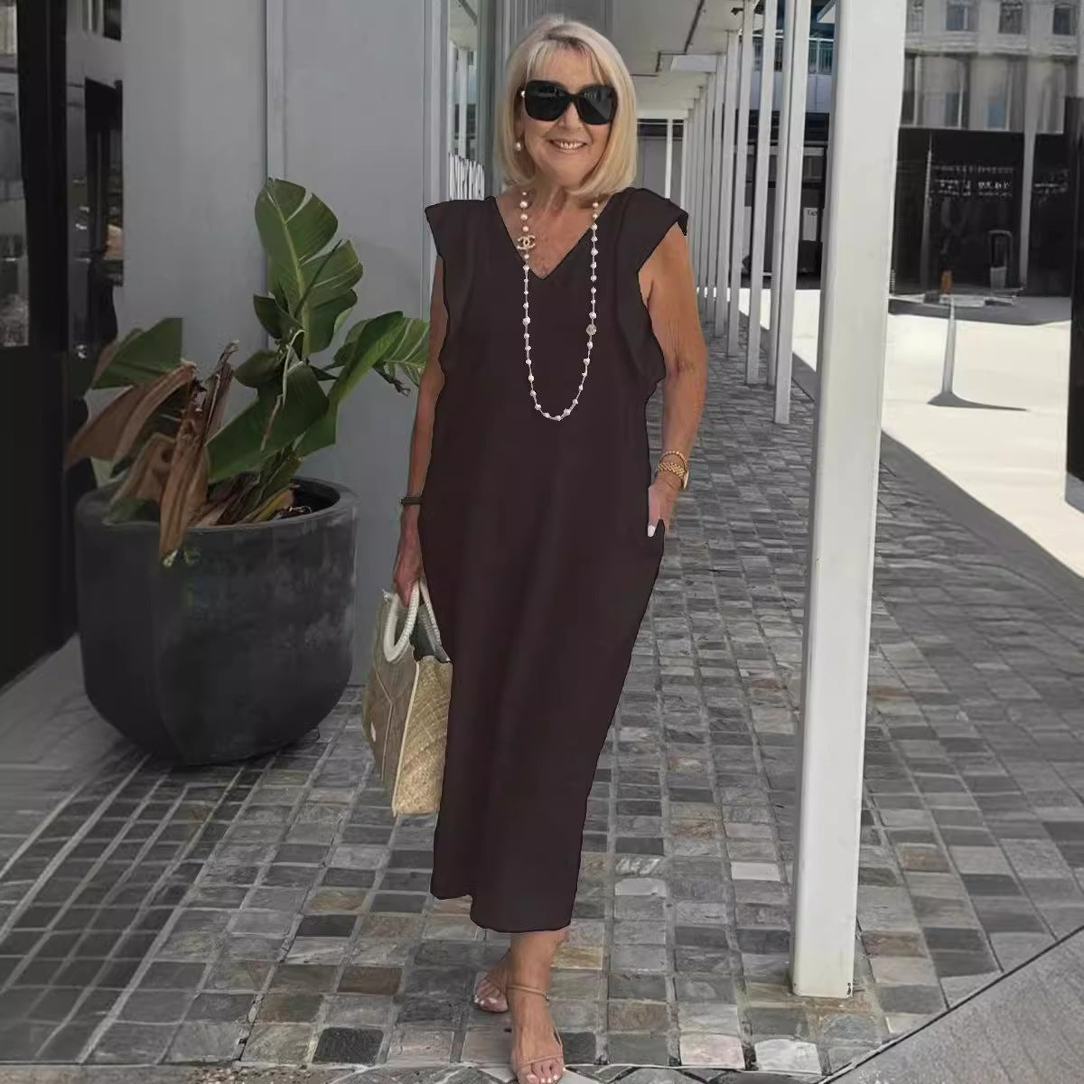 Women's Sleeveless Summer Dress