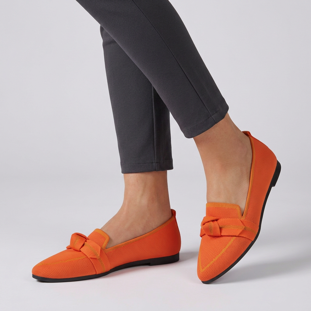 Pointed Toe Leather Loafers Horsebit Detail