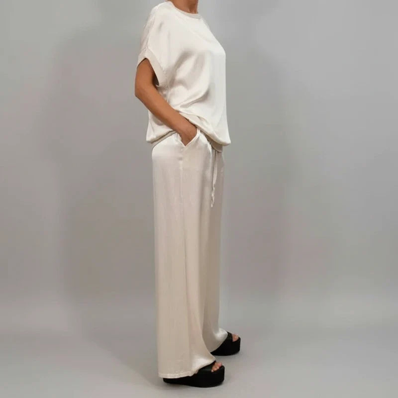 Women's Relaxed Fit Two Piece Set