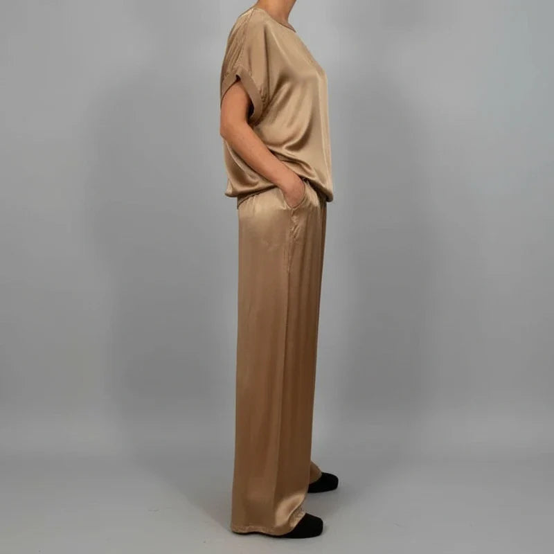 Women's Relaxed Fit Two Piece Set