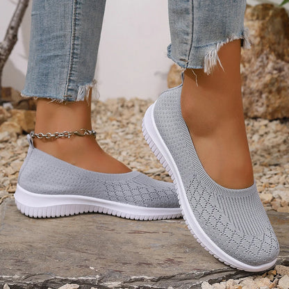 Women's Slip On Walking Shoes - Vonnera