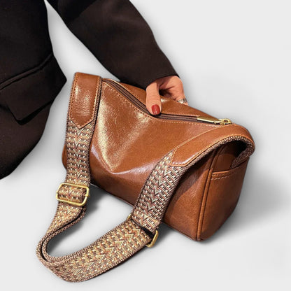 Modern Women's Shoulder Bag - Vonnera