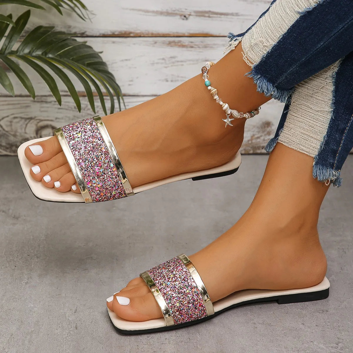 Women's Rhinestone Sandals Amber - Vonnera