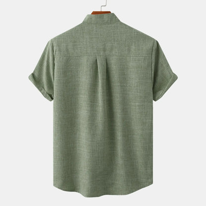 Men's Short Sleeve Button Down Shirt With Chest Pocket