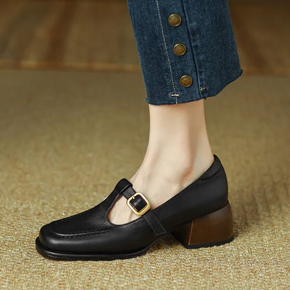 Wren Women's Mary Jane Shoes Square Toe Low Heel