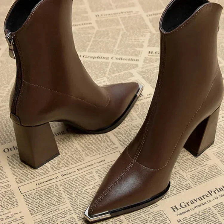 Women's Chelsea Leather Boot