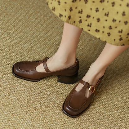 Wren Women's Mary Jane Shoes Square Toe Low Heel