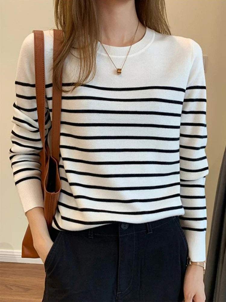 Livorno Women's Striped Knit Sweater - Vonnera