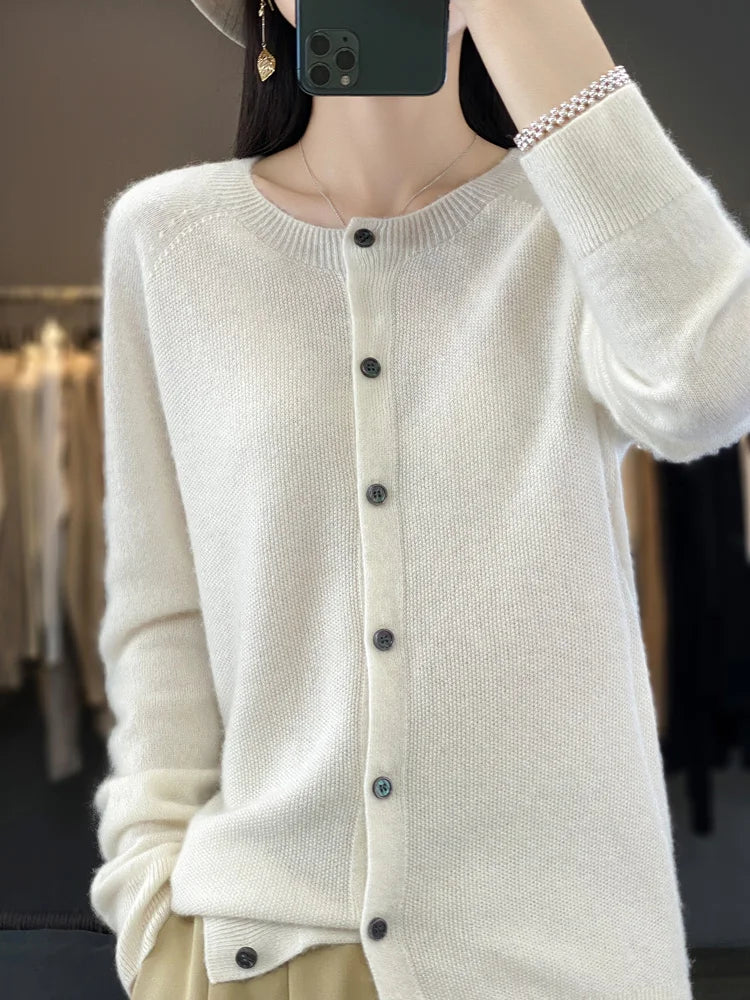 Women's Knitted Cardigan Round Neckline