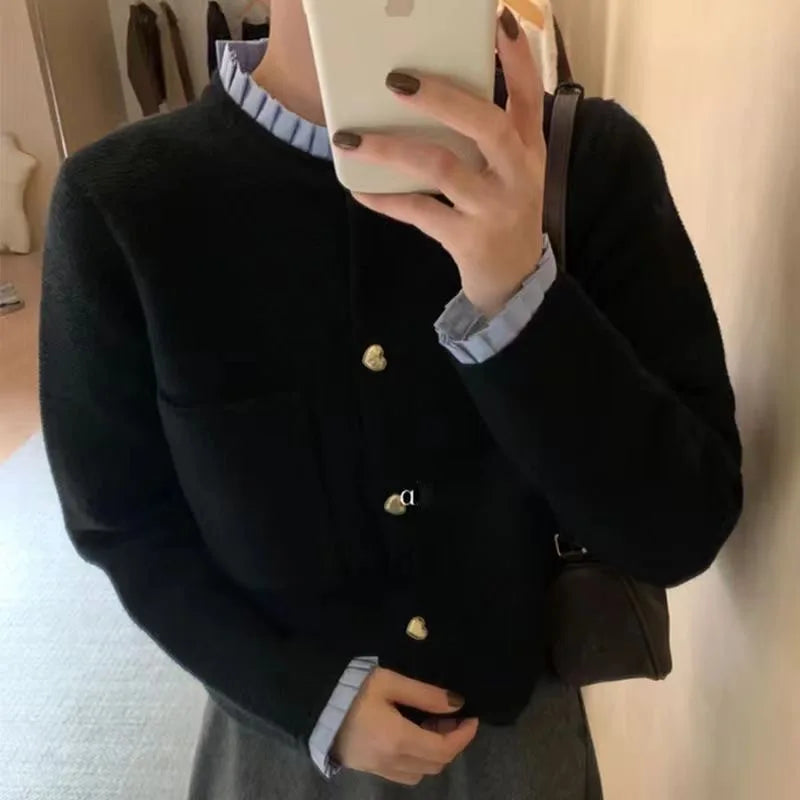 Women's Pearl Button Cardigan - Vonnera