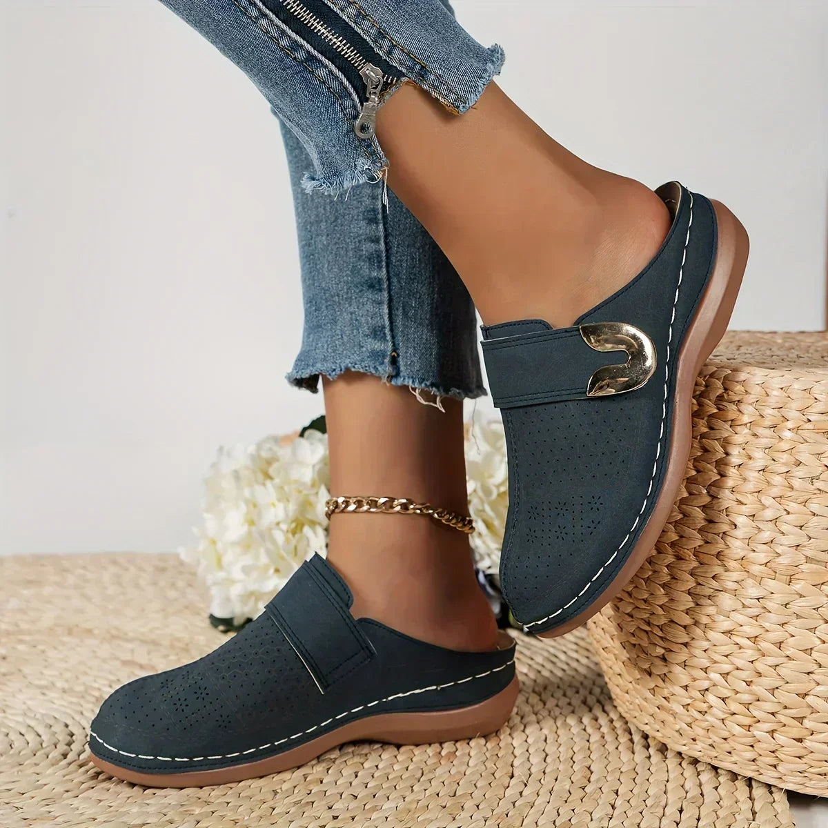 Women's Adjustable Wedge Sandals