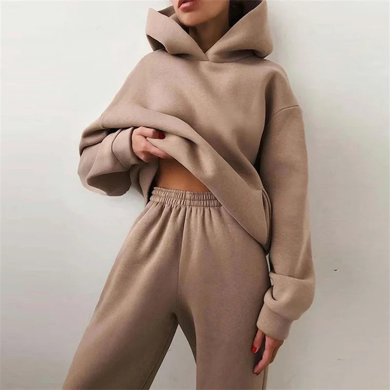 Women's Oversized Tracksuit Set - Vonnera