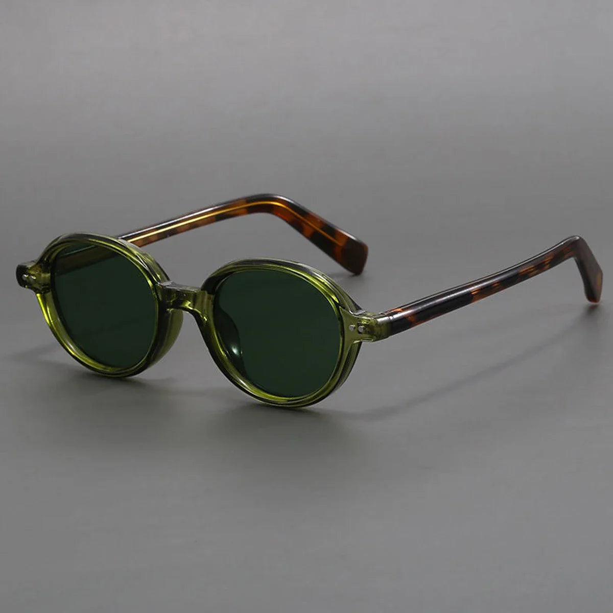 Women's Round Sunglasses - Vonnera