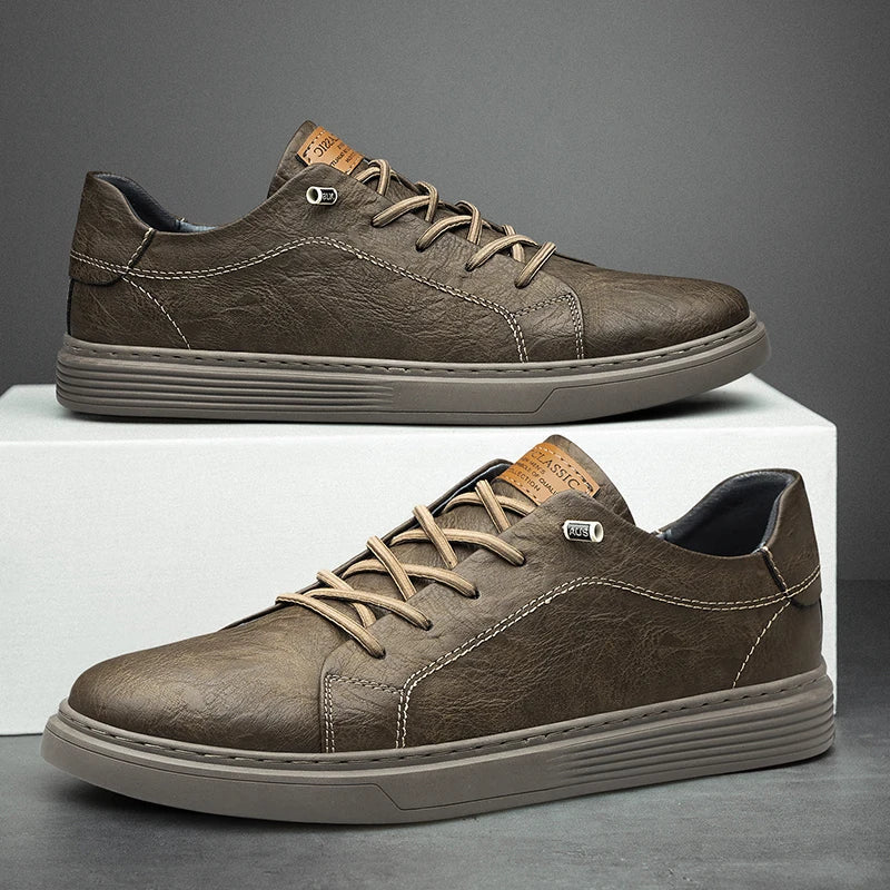 Men's Classic Sneakers Comfortable Leather Black