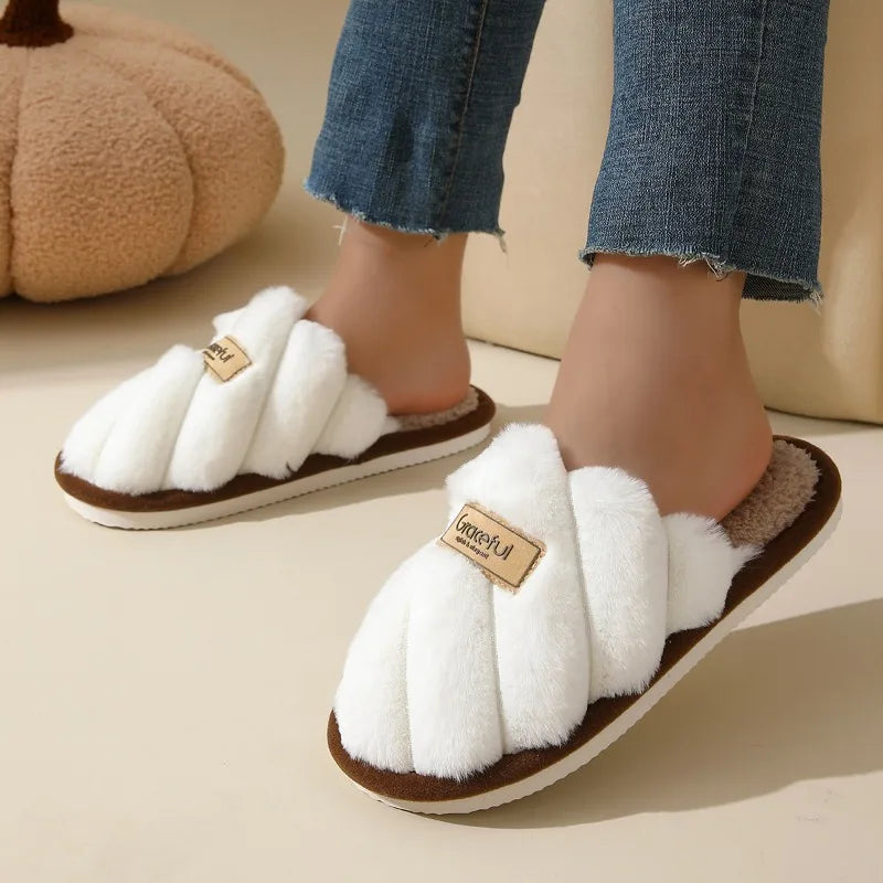 Women's Plush Slide Slippers Soft Cushioned Indoor Comfort