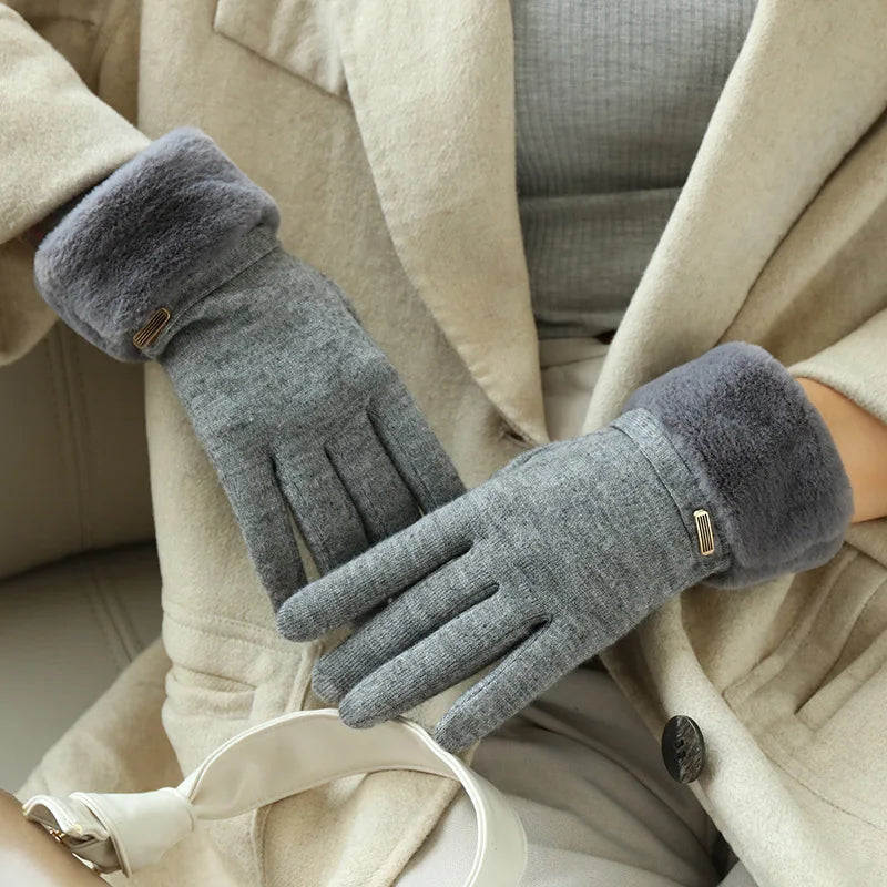 Women's Snug Fit Gloves Fleece Cuff Buckle