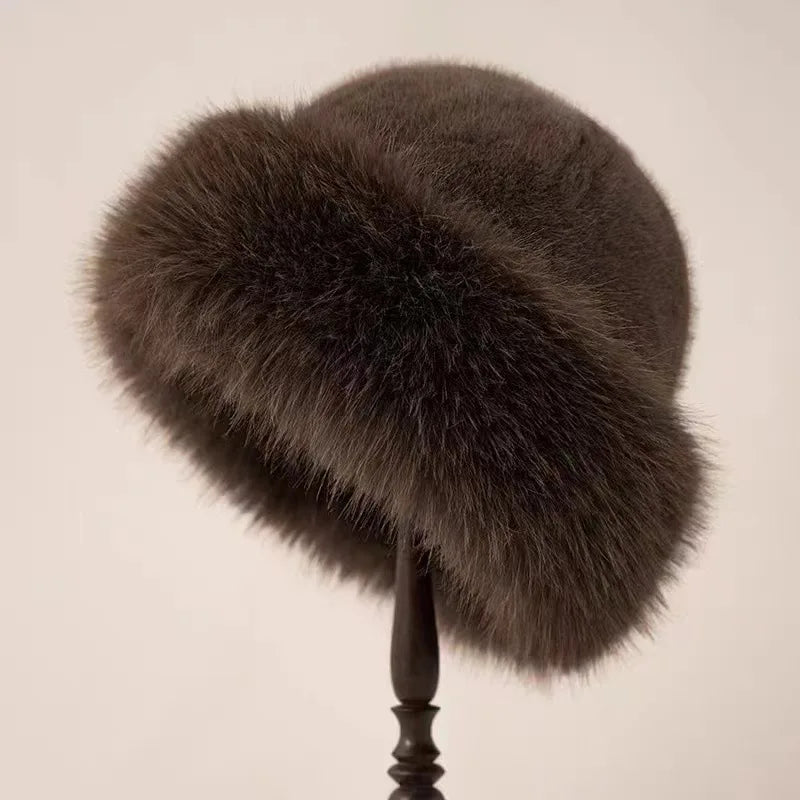 Suzanne Women's Fluffy Knit Hat