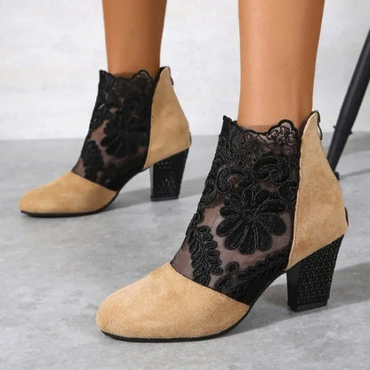 Women's Floral Print Boots - Vonnera